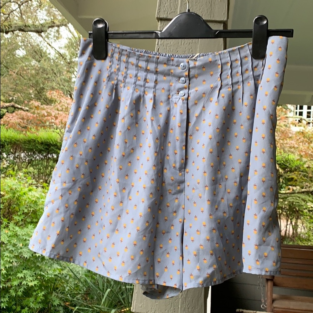 Kimchi Blue shorts with yellow flowers